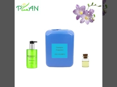 طعم روزانه طعم صنعتی شامپو عطر های شیرین عطر دار Freesia روغن ضروری