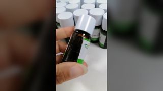 روغن معطر علف لیمو برای صابون و شامپو